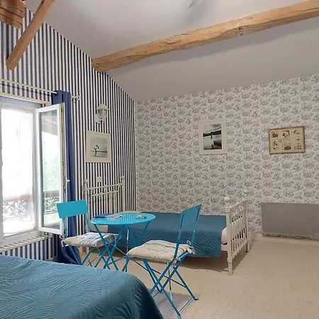 Le Clos De Saint Nocleg ze śniadaniem Montauban