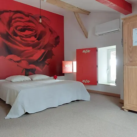 Le Clos De Saint 3*