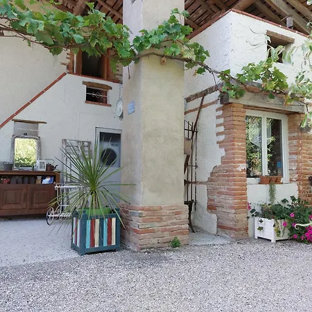 לינה וארוחת בוקר Le Clos De Saint